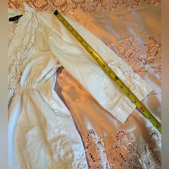 Gretty Zueger White Ruffled 3/4 Sleeve Blouse with Mandarin Collar - Picture 9 of 13